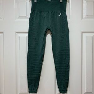 Green gym shark leggings